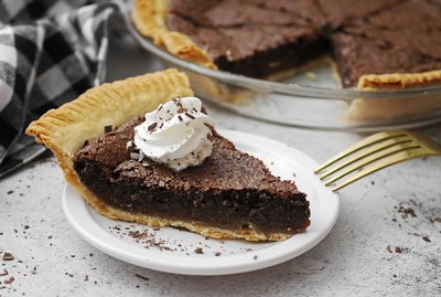 Old-fashioned chocolate chess pie