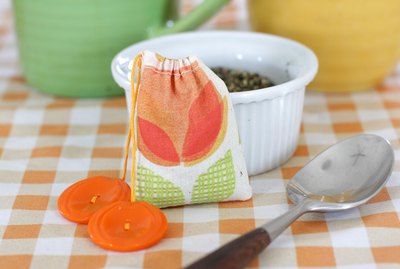 Make your special blend of tea even better by creating your own custom, reusable tea bags.