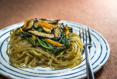Korean stir-fried glass noodles (japchae)
