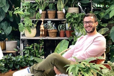 10 Houseplant Instagram Accounts We're Obsessed With