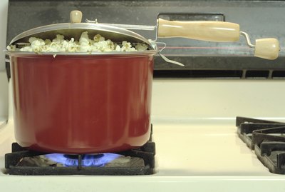 Popcorn on the stove