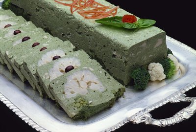 Cauliflower and green vegetable pate