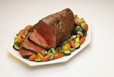 Roast beef with vegetables