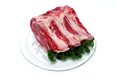 Plate of uncooked meat