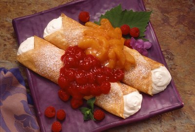 Crepes with fruit and creme