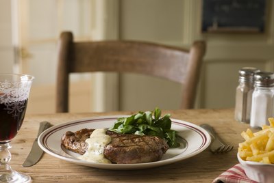 Steak Frite with Bearnaise Sauce