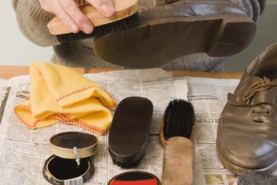 Man shining shoes