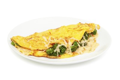 omelet with cheese and broccoli