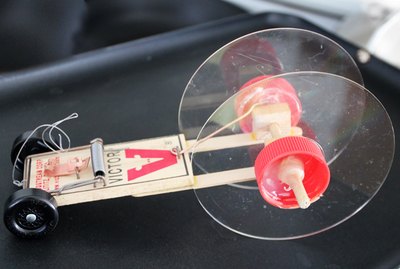 how to build a mousetrap car DIY Project