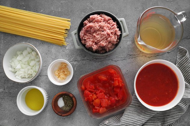 Ingredients for Instant Pot spaghetti