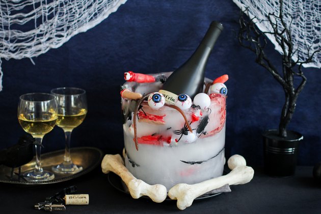 Halloween creepy ice bucket