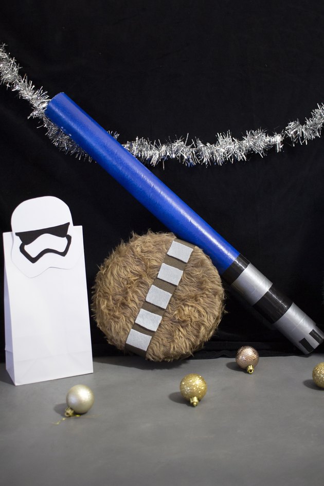 DIY Star Wars gift wrap ideas