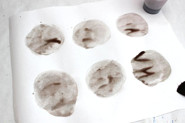 brown circles