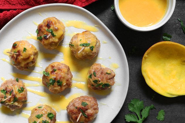 Sweet & Spicy Mango Habanero Meatballs Recipe