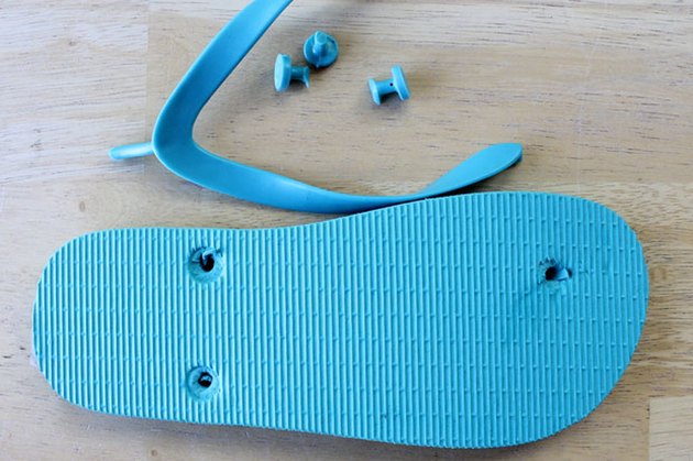 How to Customize Flip Flops With Bias Tape