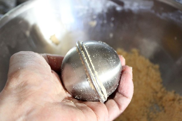 bath bomb mold