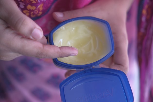 15 Brilliant Vaseline Hacks