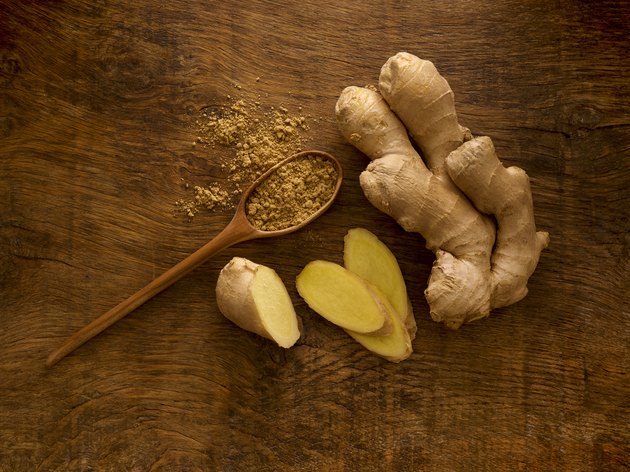 Ginger root and powder