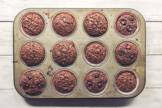 How to Cook Brownies in a Cupcake Pan