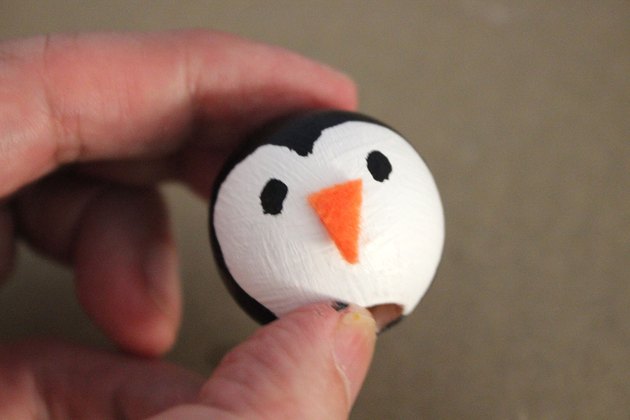 penguin beak