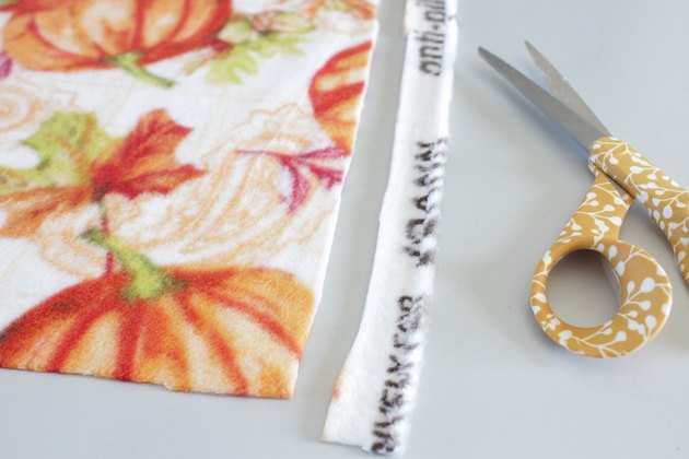 This soft and delicate DIY throw is just right for snuggling up on the couch or or adding a touch of warmth to your bed.