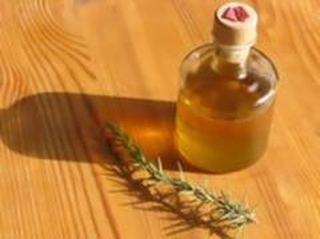 How To Dilute Rosemary Oil For Skin