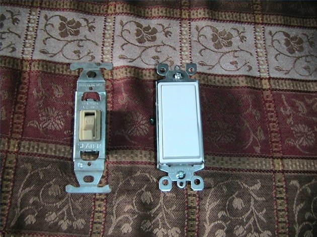 Proper Wiring Of A Single Pole Light Switch
