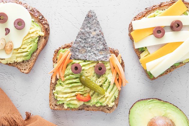 A Magical Lunch Idea: Halloween Avocado Toasts!