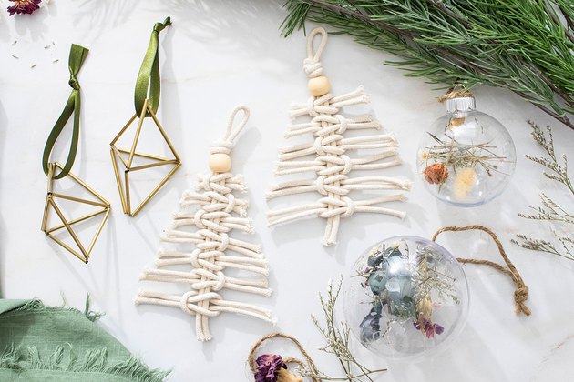 Three Rustic, Unfussy Handmade Ornaments for a Simply Beautiful Tree