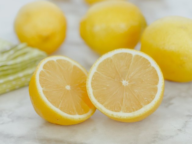 10 Amazing Ways to Clean With Lemons