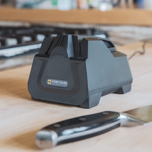 5 Best Electric Knife Sharpeners [2022]