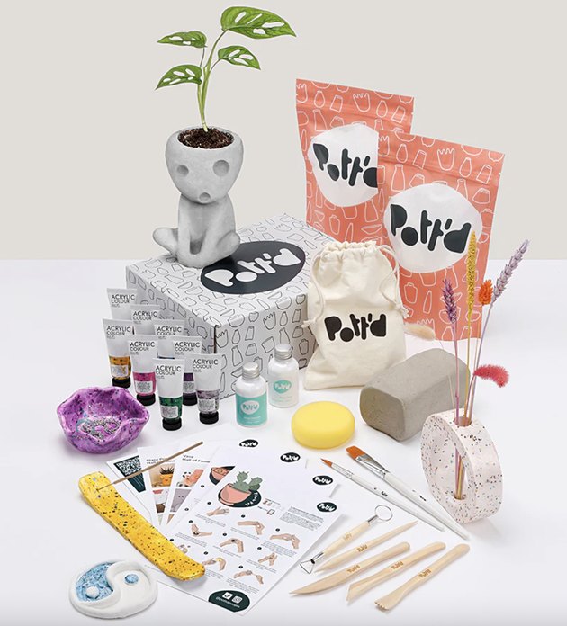  Sculpd Pottery Starter Kit for Beginners - Includes Matte  Varnish, Tool Set, Paintbrushes, and Step-by-Step Guide - Air Dry Clay Kit  for Two Adults : Arts, Crafts & Sewing