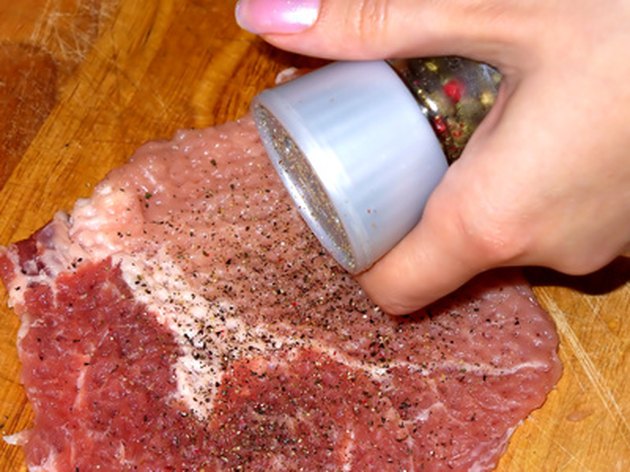 how-to-make-steaks-tender-on-a-stove-ehow