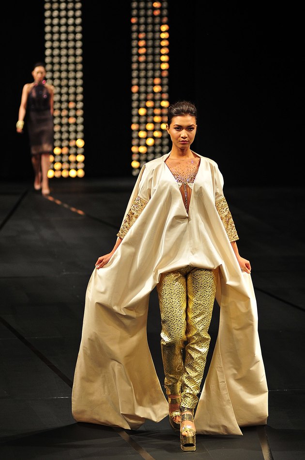 Philippines Fashion Week Holiday 2013 Day - 5
