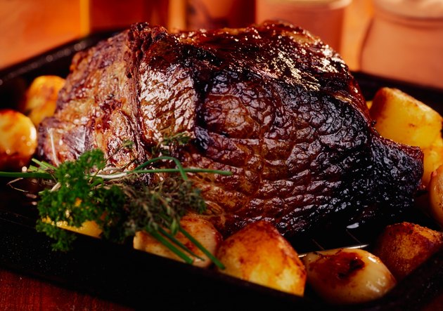 Roast beef & roast potatoes