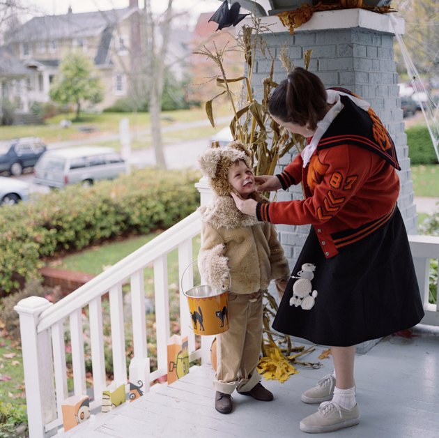 Getting Ready for Trick Or Treat