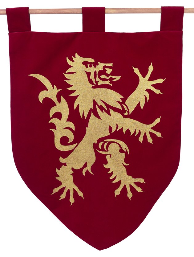 What Do Coat of Arm Colors & Symbols Mean?  eHow