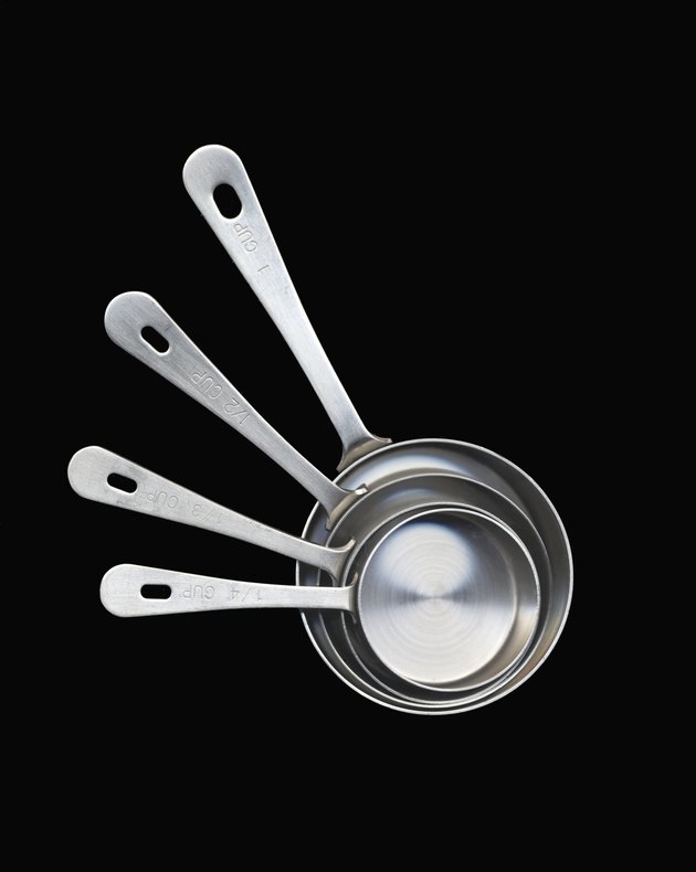 Stainless steel measuring cups