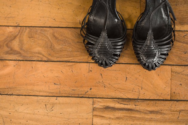 Formal shoes
