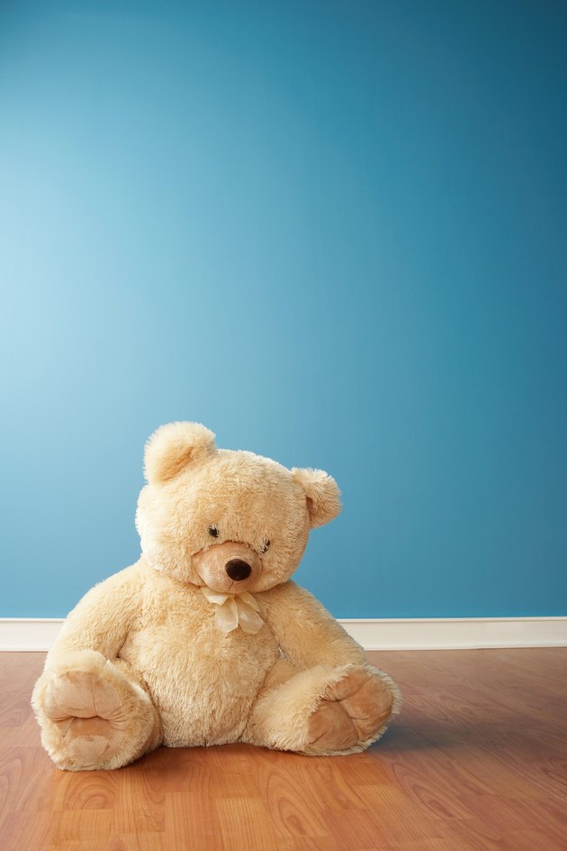 make a teddy bear from a shirt