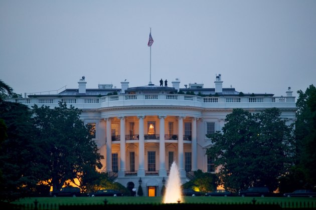 Nighttime view of the White House, Washington D.C.