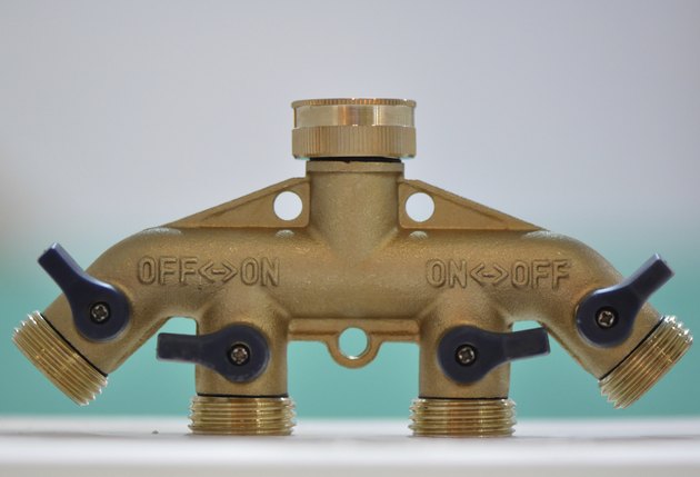 multi-way manual valve