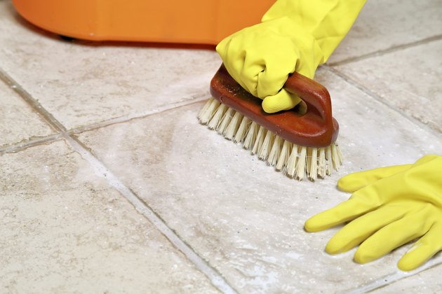 floor srubbing