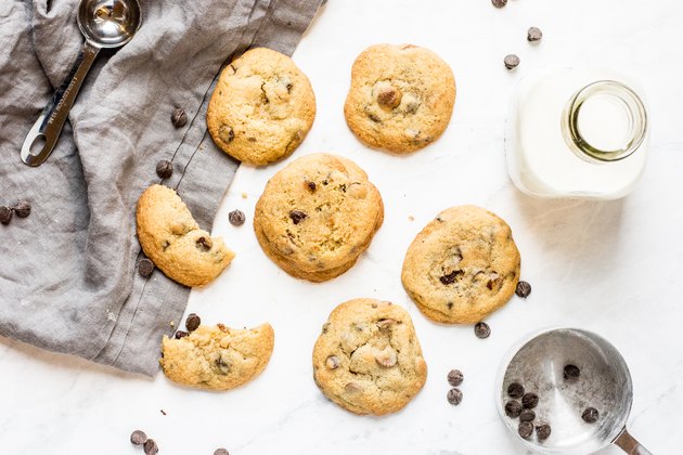 Easy Classic Chocolate Chip Cookies Recipe