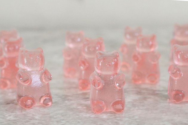 How to Make Sparkling Rose Gummy Bears
