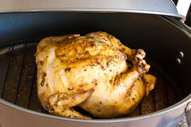 How Long to Bake a Chicken | eHow