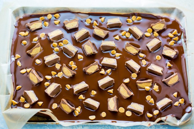 Easy Chocolate Peanut Butter Bark Recipe