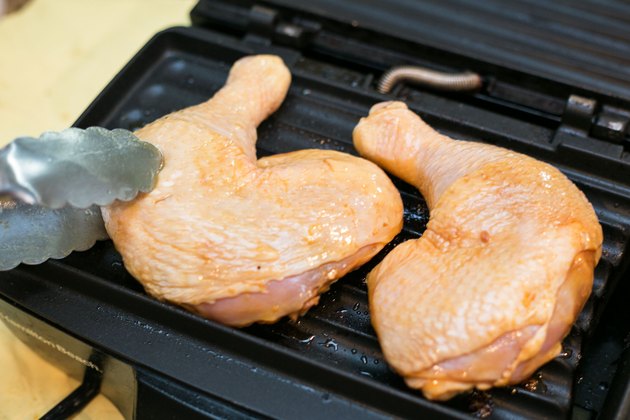 how-to-grill-chicken-leg-quarters-ehow