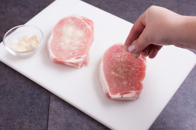 How to Make Pork Chops With Cream of Mushroom Soup | eHow