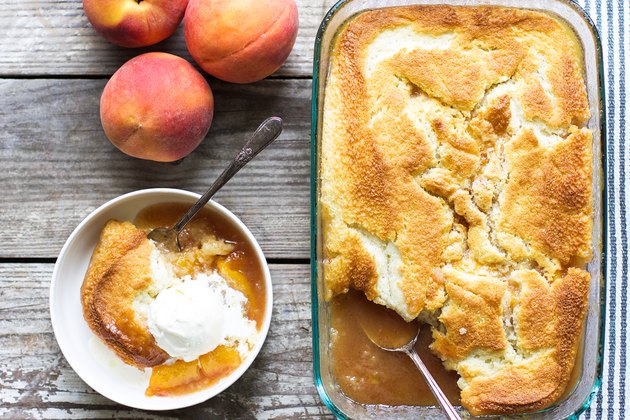 Delicious Homemade Peach Cobbler Recipe